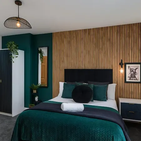 דירה The Penthouse On Bristols Iconic Harbourside בריסטול