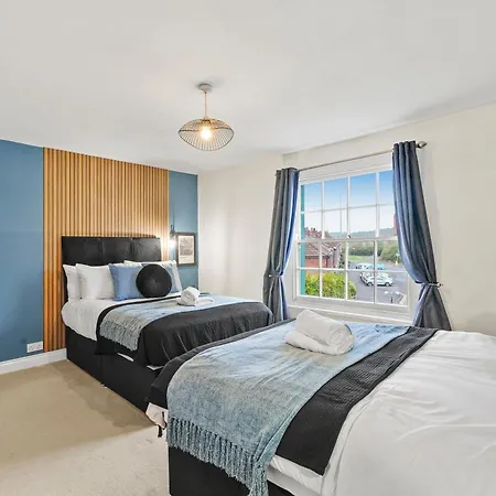The Penthouse On Bristols Iconic Harbourside Bristol